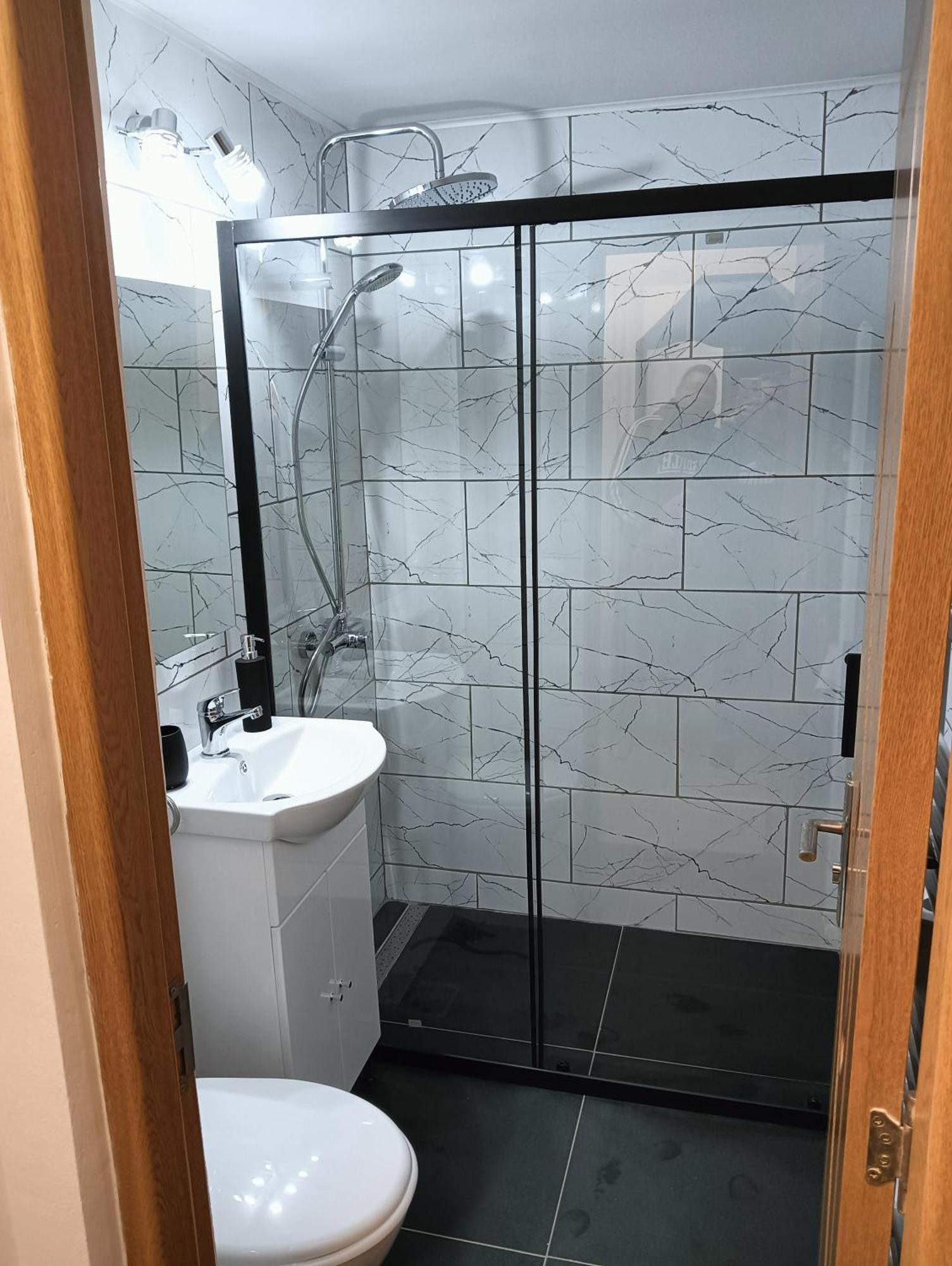 Apartament Hd2 Hunedoara Extérieur photo